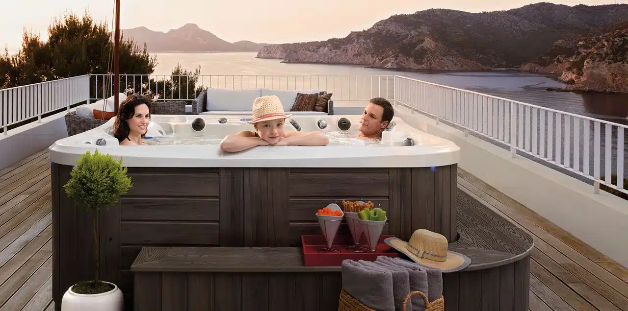 6 persons reward-hot-tub